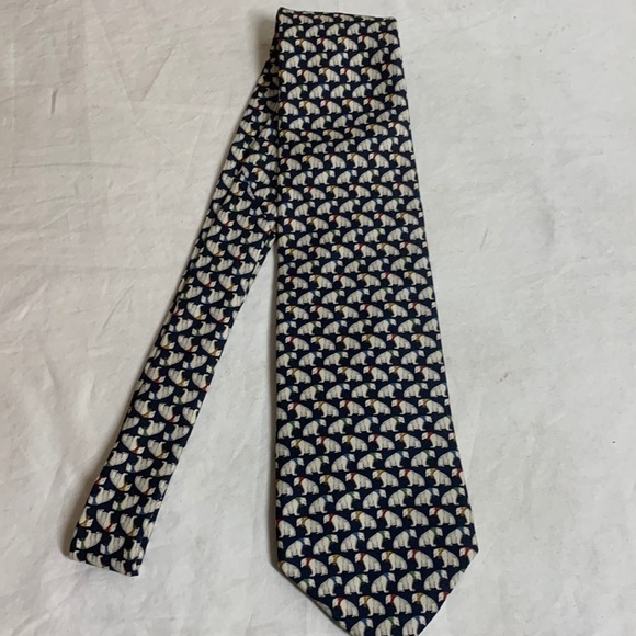 Brooks Brothers 100% Silk Polar Bears Italian Tie - Picture 1 of 6